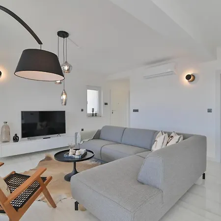 Apartment Luxury Bella Lela *