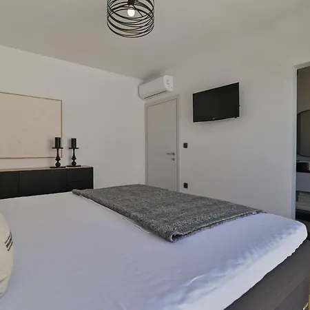 Luxury Bella Lela Διαμέρισμα Τρογκίρ